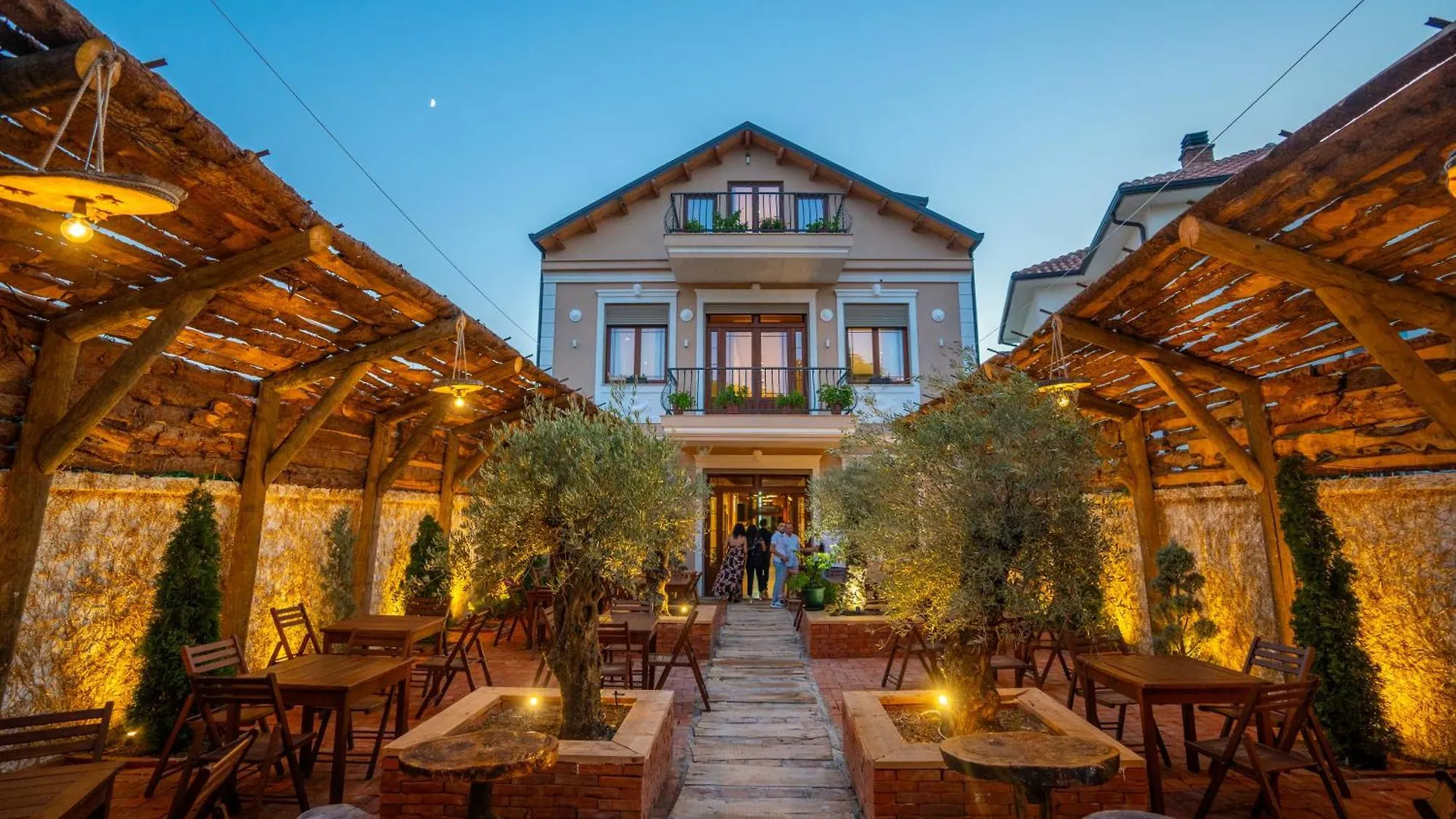 ****  Gjuhadoli Hotel Restaurant Shkodër Albanië