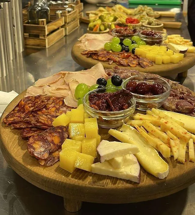 Gjuhadoli Hotel Restaurant Shkodër