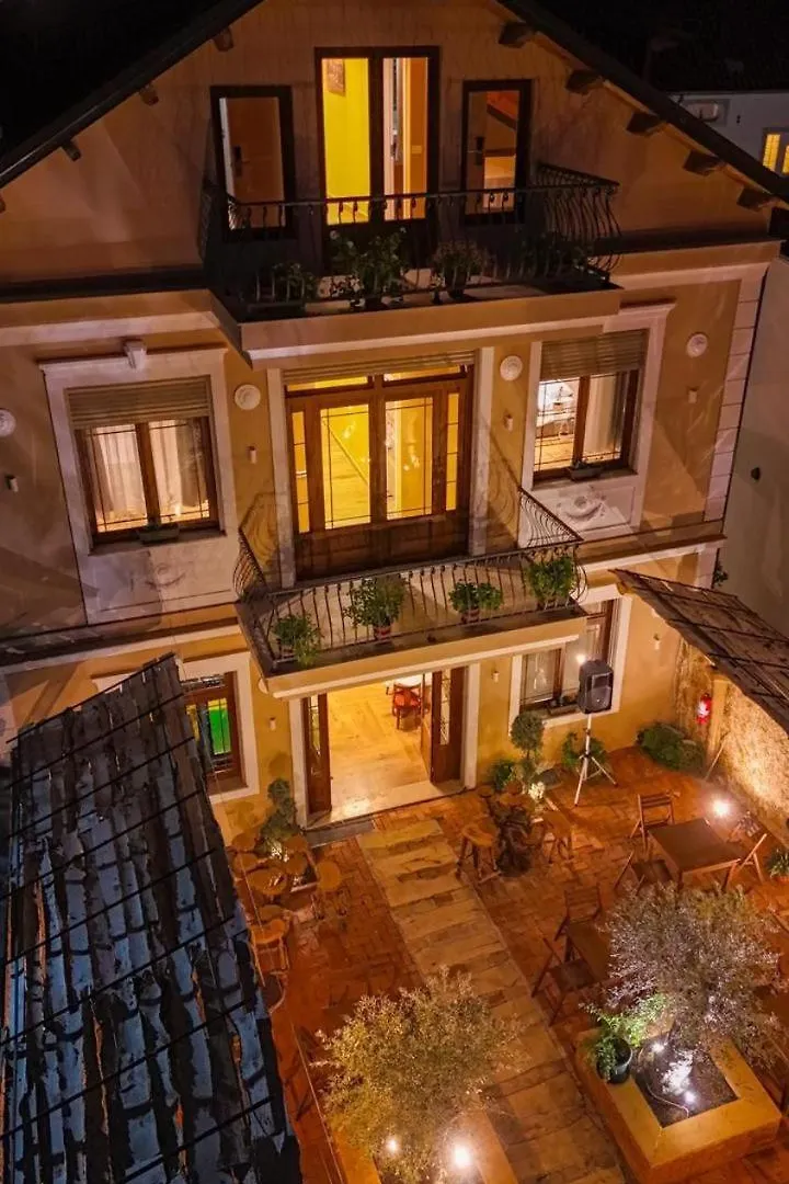 ****  Gjuhadoli Hotel Restaurant Shkodër Albanie