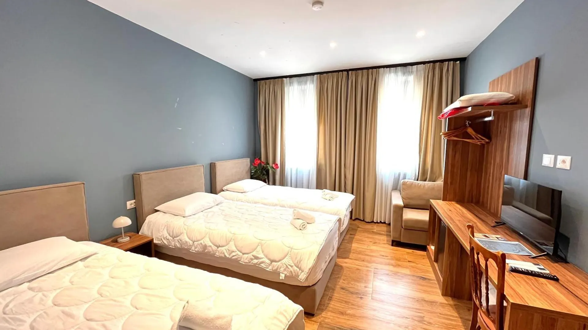 Gjuhadoli Hotel Restaurant Shkodër 4*,  Albanie