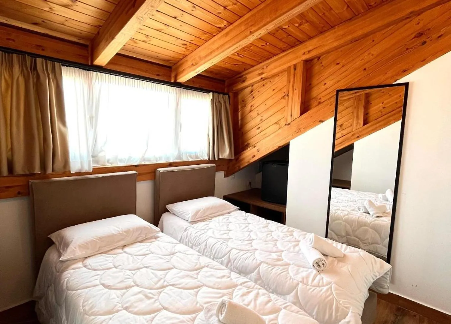 ****  Gjuhadoli Hotel Restaurant Shkodër Albanie
