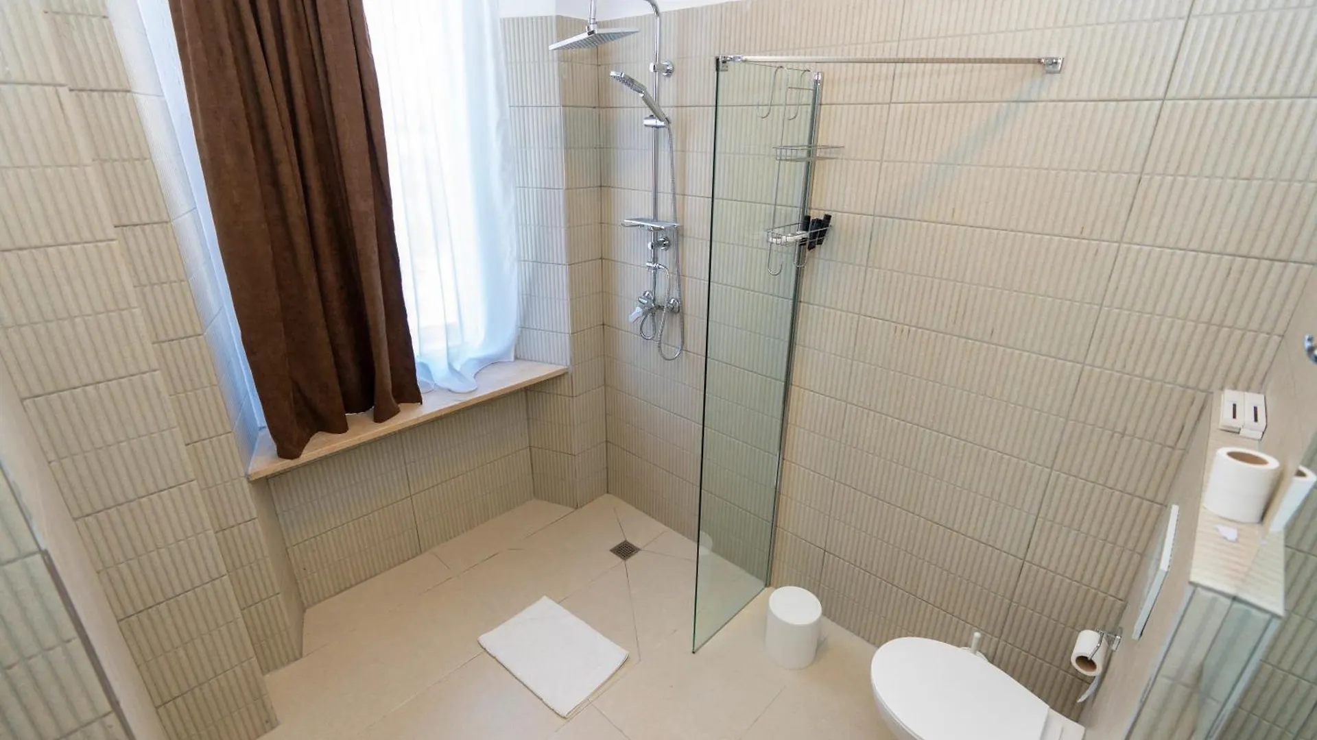 Gjuhadoli Hotel Restaurant Shkoder