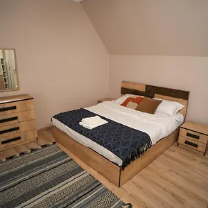  Apartment Grandpa House - App.2 Albanien