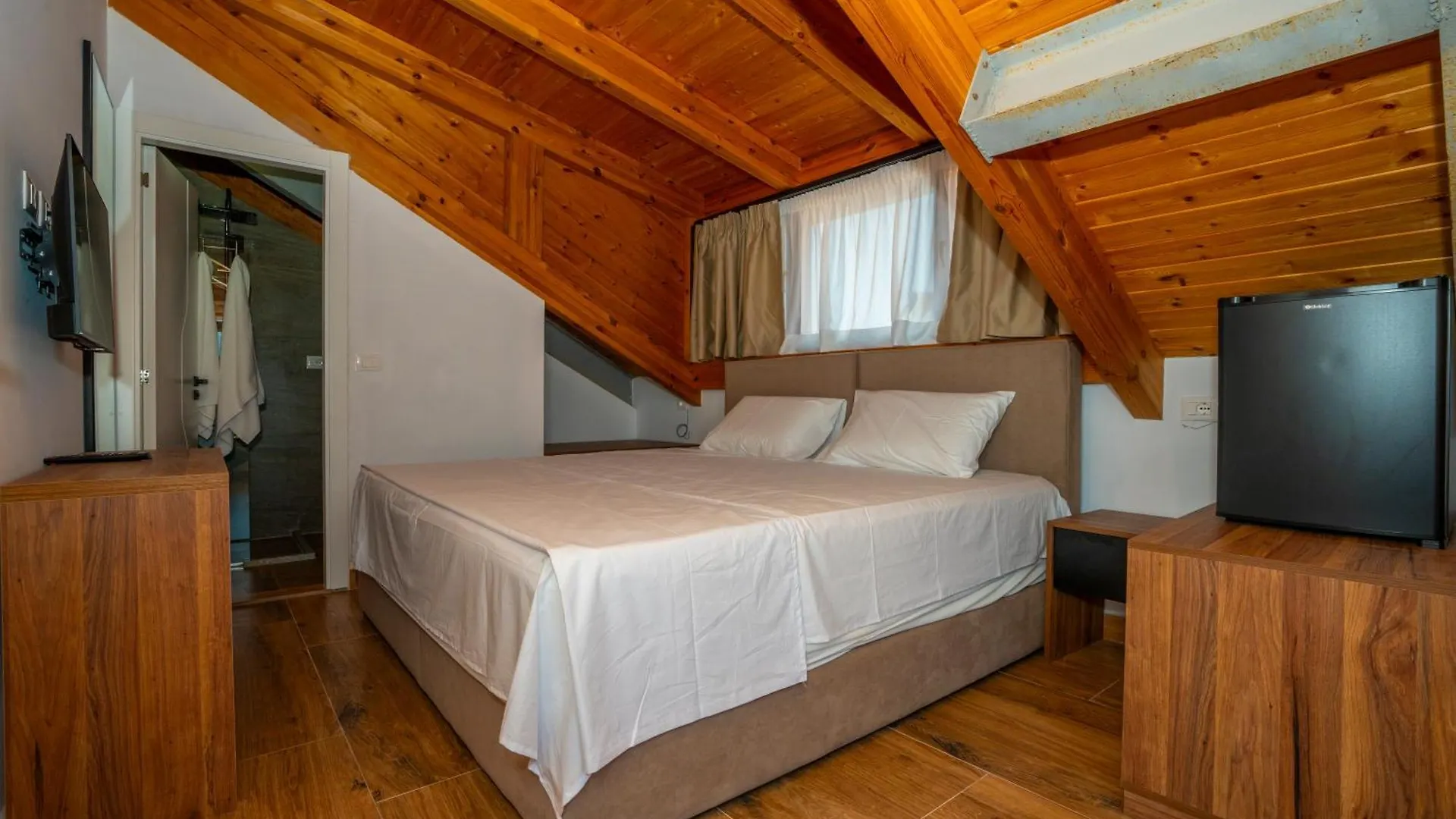 Gjuhadoli Hotel Restaurant Shkoder