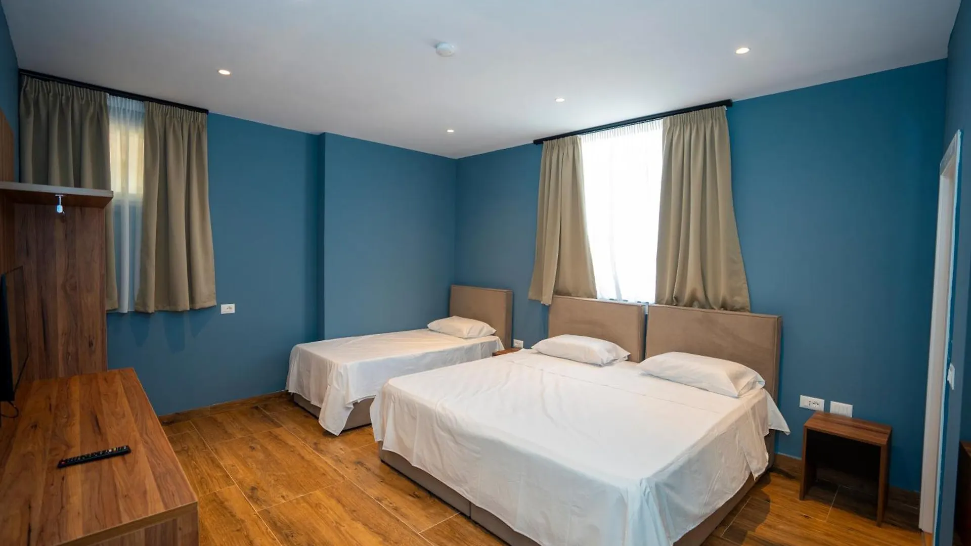 Gjuhadoli Hotel Restaurant Shkoder 4*,